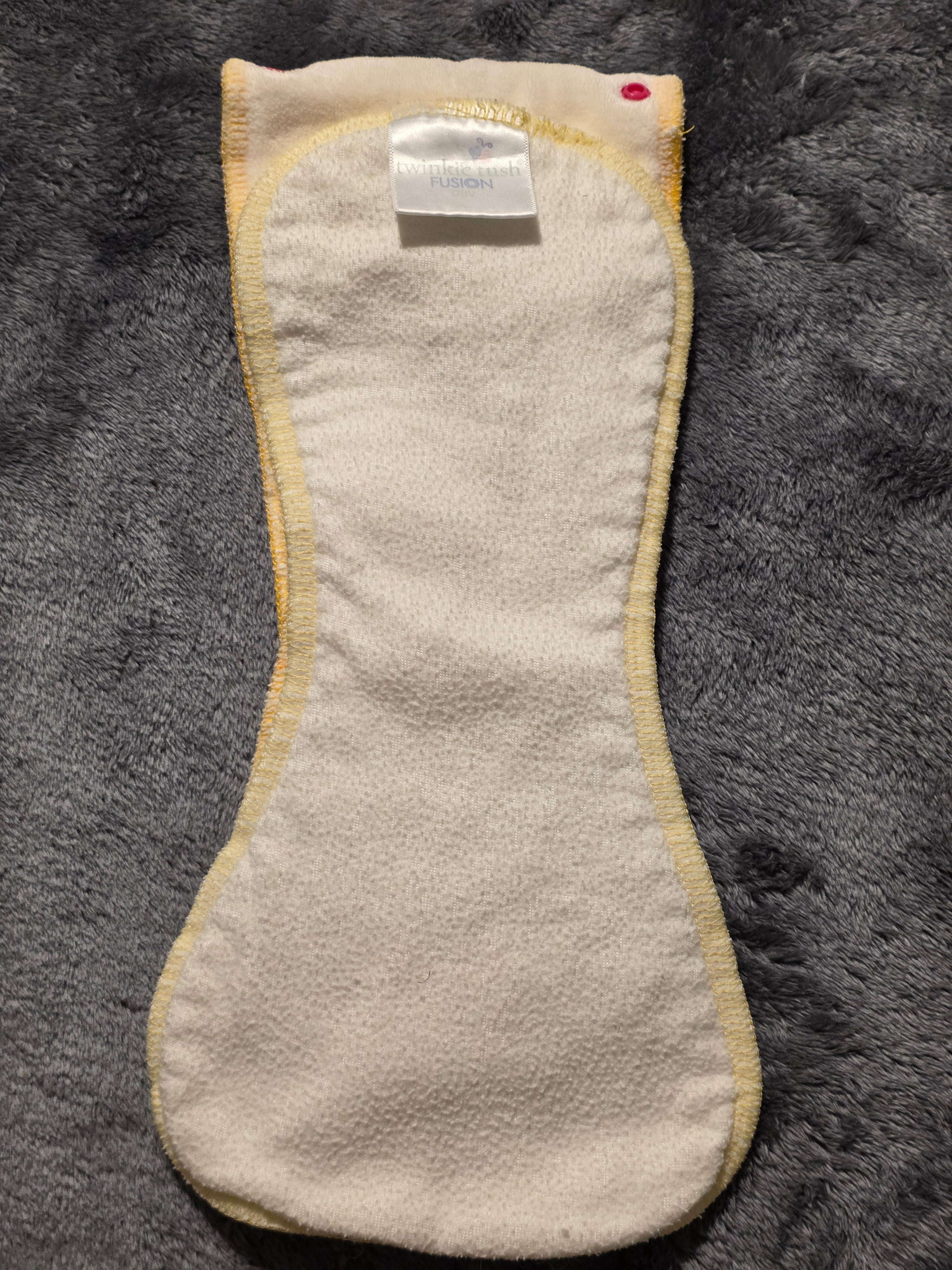 OS Dds Diapers Fitted and Twinkie Tush fitted inner (GhostB)