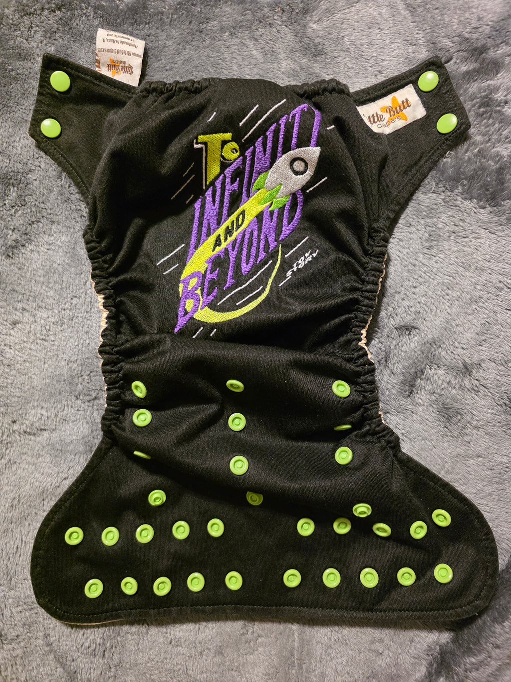 OS Little Butt Cover (Buzz) DELAM SPOT ON PUL
