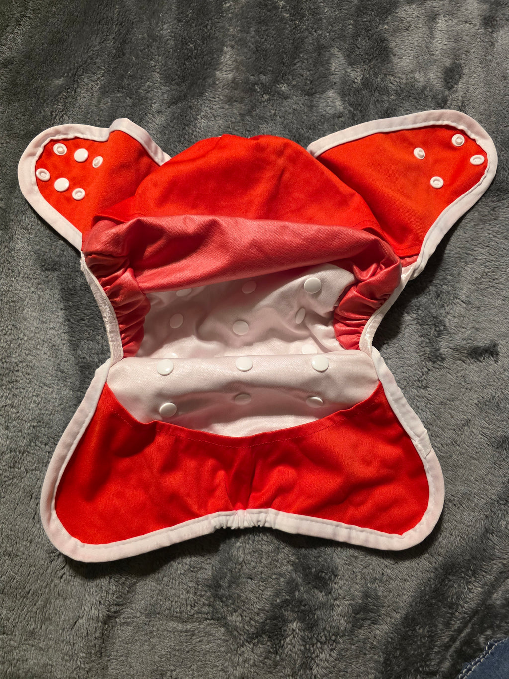 ES SUS cover (red)