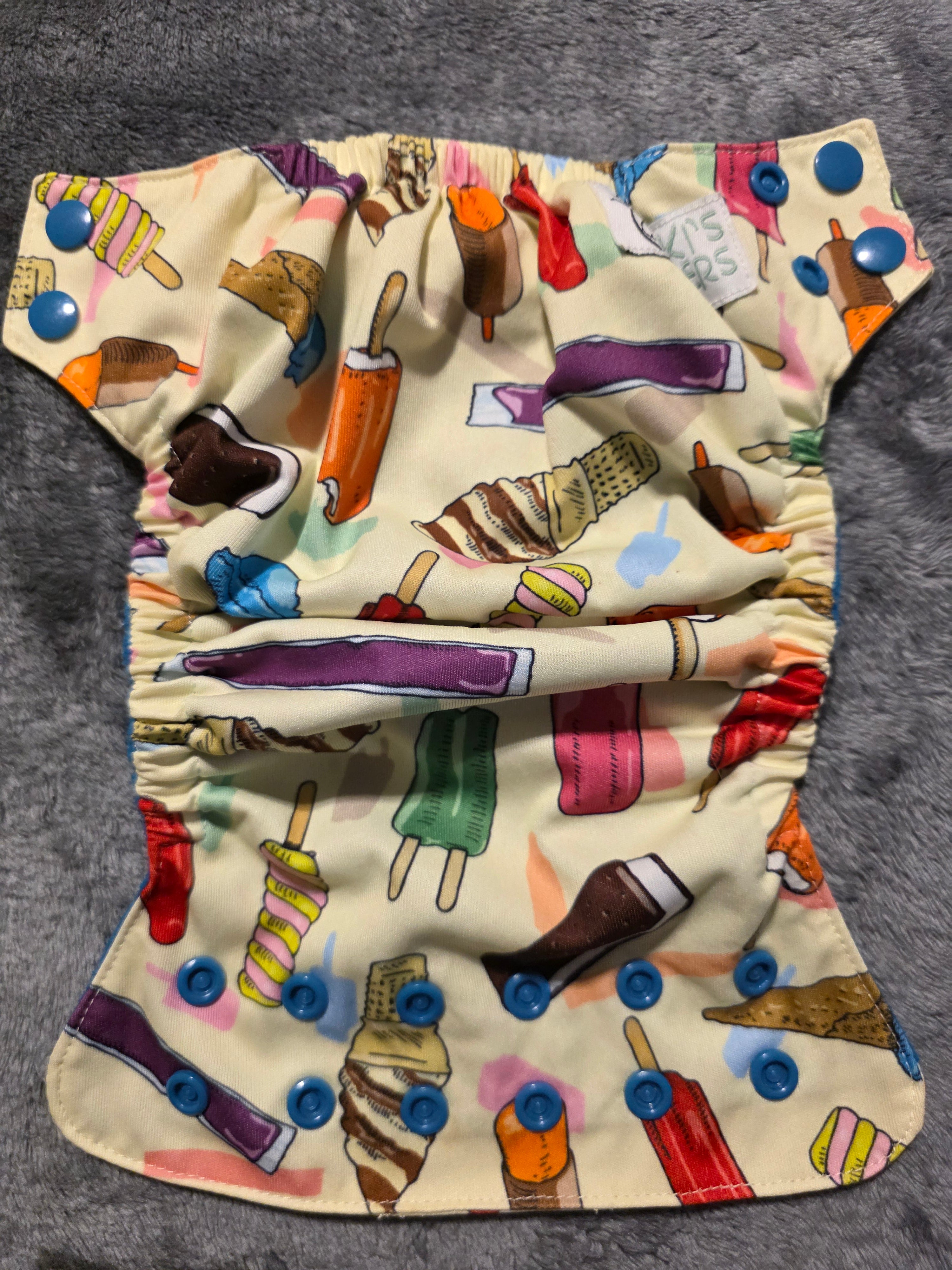 NB Nickis Cover (popcicles)
